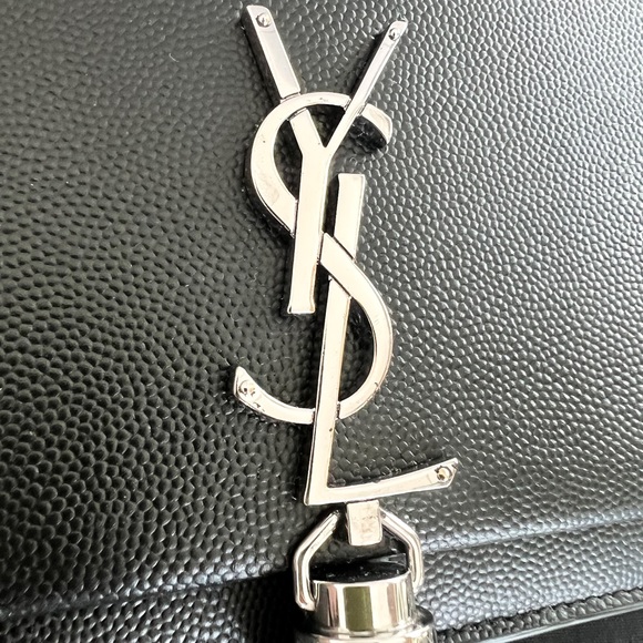 Saint Laurent Grain de Poudre Kate Tassel Wallet on Chain Bag - Picture 4 of 12